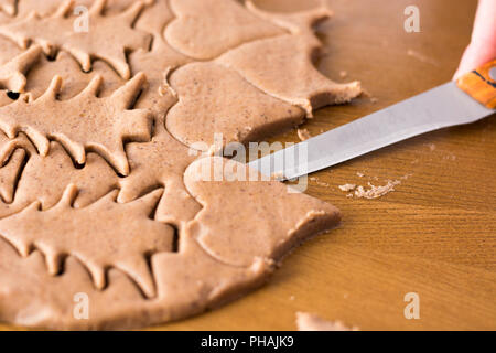 Vorbereitung Ostern Lebkuchen Cookies. Stockfoto