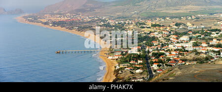 Vila Baleira, die Hauptstadt der Insel Porto Santo. Madeira, Portugal Stockfoto