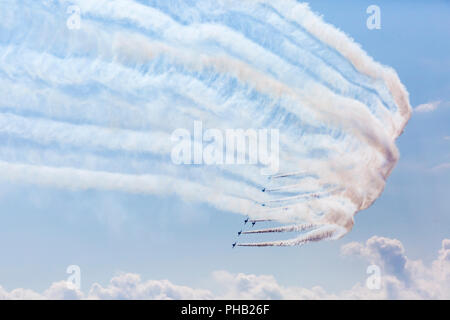 Bournemouth, Dorset, England, UK. 31. August 2018. Die Nationen Favoriten - die roten Pfeile auf der 2.Tag des 11. jährlichen Bournemouth Air Festival durchführen. . Credit: Carolyn Jenkins/Alamy leben Nachrichten Stockfoto