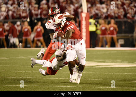 August 31, 2018 Wisconsin Dachse zurück läuft, Chris James (5) Läuft die Kugel im vierten Quartal eine NCAA Football Spiel zwischen der Western Kentucky Hilltoppers und die Wisconsin Badgers in Camp Randall Stadium in Madison WI Stockfoto