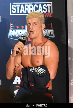 New York, NY, USA. 31 Aug, 2018. Cody Rhodes nimmt an der Pressekonferenz für den Ausverkauft 'All in'-Event an der Sears Centre Arena in Chicago, Illinois. Credit: George Napolitano/Medien Punch/Alamy leben Nachrichten Stockfoto