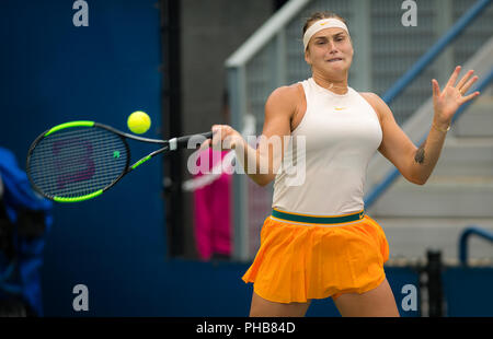 Aryna Sabalenka von Belarus spielen verdoppelt bei den US Open 2018 Grand Slam Tennis Turnier, New York, USA, 31. August 2018. 31 Aug, 2018. Quelle: AFP 7/ZUMA Draht/Alamy leben Nachrichten Stockfoto