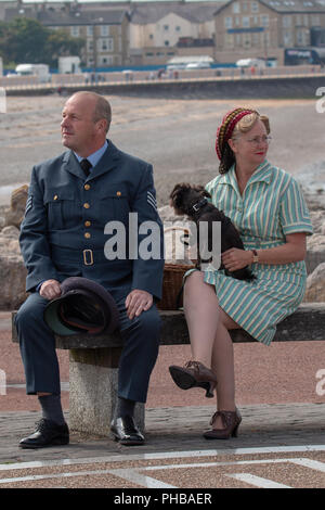 Morecambe, Lancashire, 1. September 2018 Die beiden Tag Vintage am Meer Festival sah Menschen in Vintage kostüm Zurück zur Morecambe vergangener Bereich auf dem Festival rund um die twons Midland Hotel und der Bahnhof Credit zentriert zu erleben: Fotografieren Nord/Alamy leben Nachrichten Stockfoto