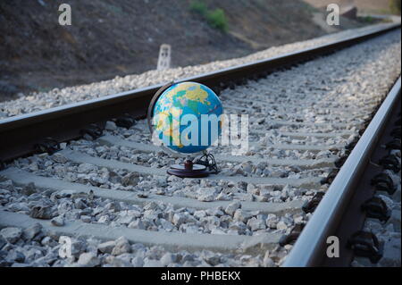 Globus auf der Bahn Stockfoto