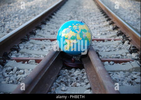Globus auf der Bahn Stockfoto