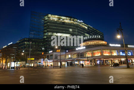 Neues Kranzlereck, Kurfürstendamm, Charlottenburg, Berlin, Deutschland Stockfoto