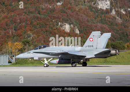 Meiringen, Schweiz, Jagdflugzeug McDonell Douglas FA18 Stockfoto