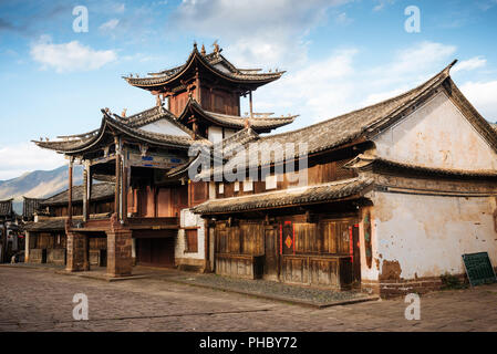 Die drei terrassenförmig angelegten Pavillon, Shaxi, Provinz Yunnan, China, Asien Stockfoto