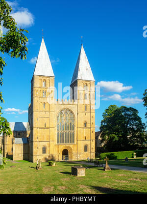 Southwell Mister und romanische Kathedrale in Nottinghamshire, England, UK. Stockfoto