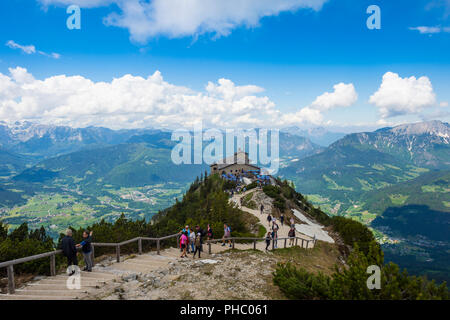 Blick über die Bayerischen Alpen vom Kehlsteinhaus (Eagle's Nest), Berchtesgaden, Bayern, Deutschland, Europa Stockfoto