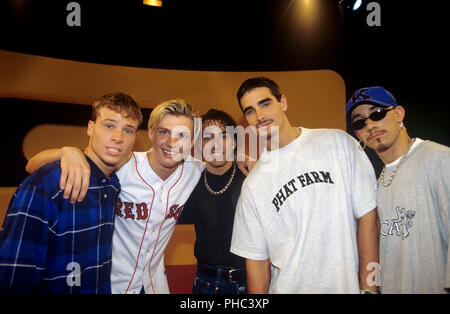 Backstreet Boys (L-R): Brian Littrell, Nick Carter, Howie Dorough, Kevin Richardson, Alexander James McLean am 23.08.1997 in Hamburg. | Verwendung worldwid Stockfoto