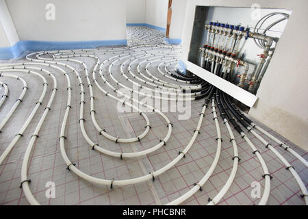 Fußbodenheizung im Neubau Wohnhaus Stockfoto