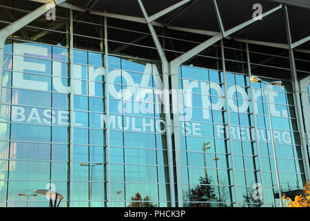 Basel, Terminalbuilding auf dem Euroairport Basel-Mulhouse-Freiburg. Stockfoto