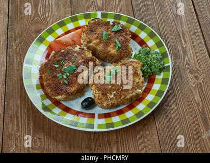 Frittierte Karpfen in Rumänisch Stockfoto