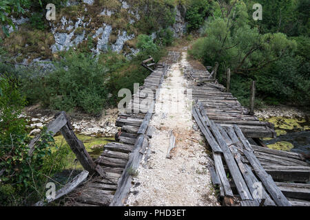 Brücke über den Fluss Sana, Bosnien Stockfoto