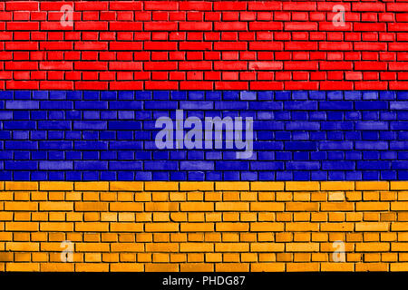 Flagge Armeniens auf Mauer gemalt Stockfoto