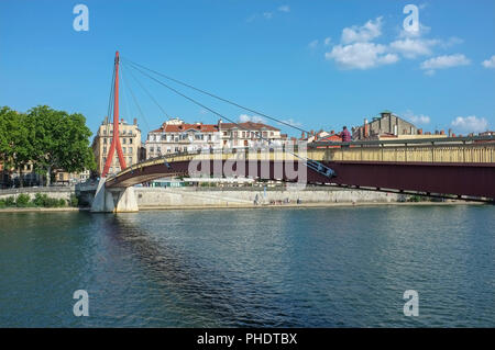 Passerelle du Palais de Justice, Gateway Gerichtsgebäude, über der Saône in Lyon Frankreich Stockfoto