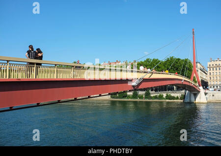 Passerelle du Palais de Justice, Gateway Gerichtsgebäude, über der Saône in Lyon Frankreich Stockfoto