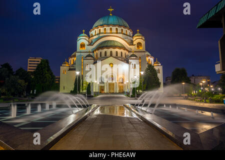 Kathedrale des Heiligen Sava in Belgrad bei Nacht Stockfoto