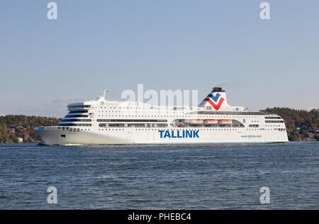 Lidingo, Schweden - 31. Juli 2018: Die ropax Schiff Romantika in Service für Tallink planmäßige service Stockholm-Riga. Stockfoto