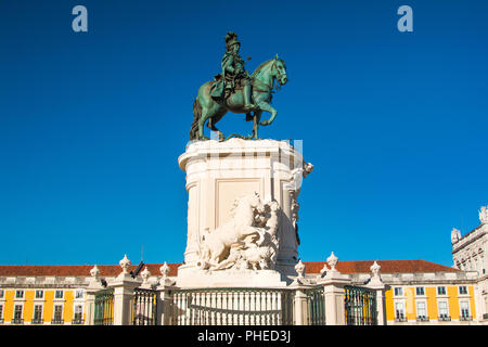 Reiterstandbild von König Jose ich auf Commerce Plaza in Lissabon, Portugal Stockfoto