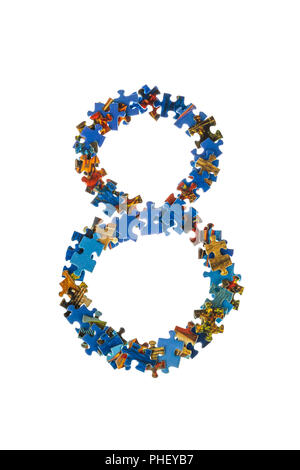 Nummer 8 aus Puzzleteile Stockfoto