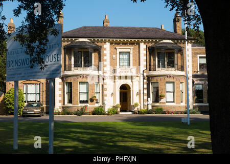 Die Außenseite des Brinsworth Haus in Twickenham, London. Wohn-/Pflegeheim für pensionierte Schauspieler/Schauspieler/Schauspielerinnen. UK. (101) Stockfoto