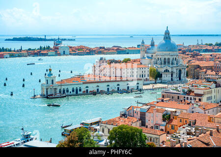 Venedig-Dächer von oben Stockfoto