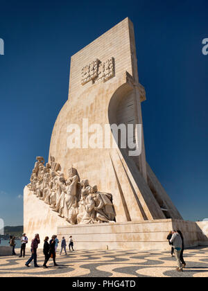 Portugal, Lissabon, Belem, Padrao dos Deccobrimentos, die Entdeckungen Denkmal, Gedenkstätte für Seefahrt Entdecker Stockfoto