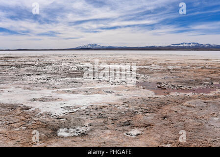 Ojos del Sal, vulkanischen Formationen am Rande des Salar de Uyuni, in der Nähe der Stadt Colchani, Uyuni, Bolivien Stockfoto