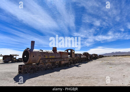 Rost Lokomotivmotoren in der Cemeterio de Trenes (Friedhof), Uyuni, Potosi, Bolivien Stockfoto