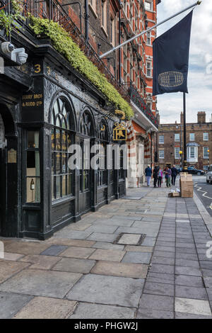 Berry Bros & Rudd, Wein Shop seit 1698, St James's Street, London, England, Großbritannien Stockfoto