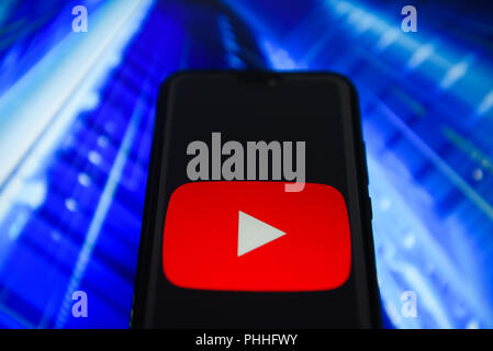 Krakau, Polen. 1. Sep 2018. Youtube Logo ist auf ein Android mobile Gerät gesehen. Credit: Omar Marques/SOPA Images/ZUMA Draht/Alamy leben Nachrichten Stockfoto