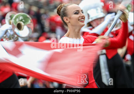 Piscataway, NJ, USA. 1. Sep 2018. Die Scarlet-ritter marching band führt für die Masse, bevor ein NCAA Football Spiel zwischen den Texas Zustand Bobcats und die Rutgers Scarlet Knights bei HighPoint Lösungen Stadion in Piscataway, NJ. Mike Langish/Cal Sport Media. Credit: Csm/Alamy leben Nachrichten Stockfoto