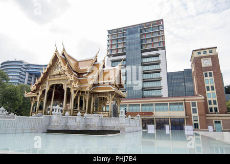 THAILAND BANGKOK BIMUKSTAN SIRIRAJ MUSEUM Stockfoto