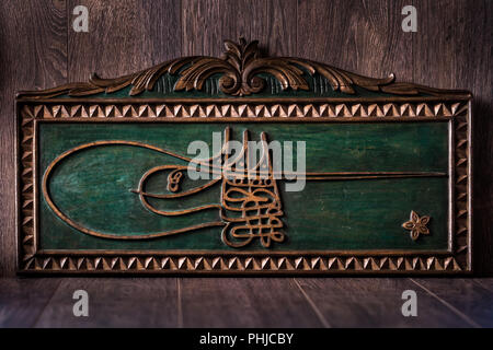 Hand aus Holz traditionelle osmanische Sultan's Tugra Stockfoto