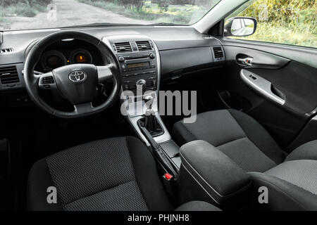 DNIPRO, UKRAINE - September 01, 2018: Toyota Corolla FARBE GRAU, INNEN Stockfoto