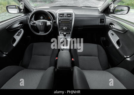 DNIPRO, UKRAINE - September 01, 2018: Toyota Corolla FARBE GRAU, INNEN Stockfoto