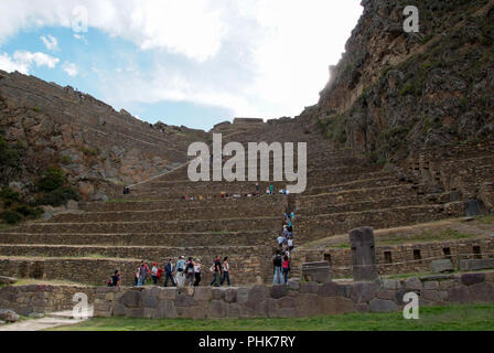 Ruinen der alten Zitadelle der Inkas auf dem Berg, Pisac, Peru Stockfoto