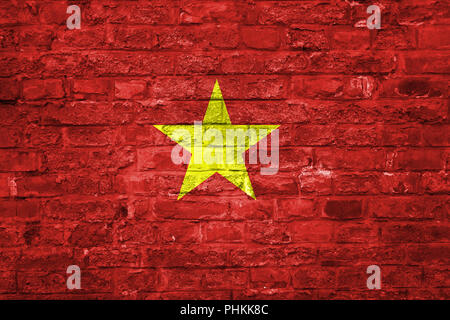 Flagge von Vietnam über eine alte Mauer Hintergrund, Oberfläche Stockfoto