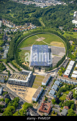 Luftaufnahme, der Akademie Mont-Cenis, Solardach, Architekturbüro HHS Planer + Architekten AG und der französischen Architekturbüro Jourda & Perraudin, Herne Stockfoto