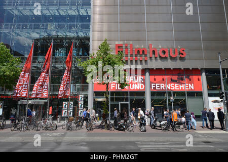 Das Filmhaus, Deutsche Kinemathek, Museum für Film und Fernsehen, Potsdamer Straße, Tiergarten, Mitte, Berlin, Deutschand Stockfoto