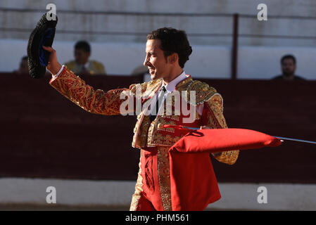 Almazán, Spanien. 01 Sep, 2018. Spanische Stierkämpfer David de Miranda bei einem Stierkampf in Guijuelo, im Norden von Spanien. Credit: Jorge Sanz/Pacific Press/Alamy leben Nachrichten Stockfoto