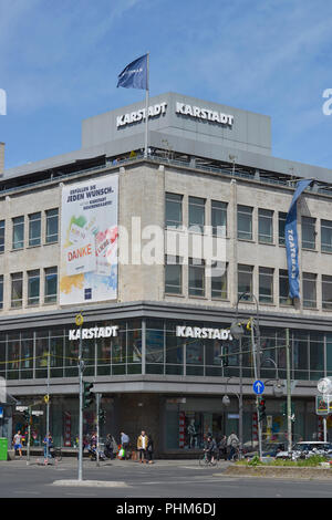 Karstadt, Hermannplatz, Kreuzberg, Berlin, Deutschland Stockfoto