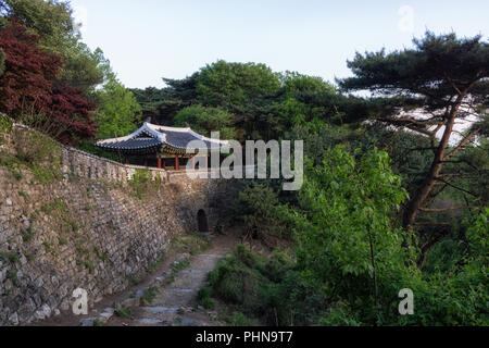 Namhansanseong West Gate Stockfoto