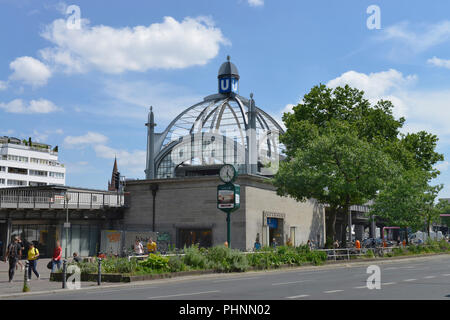 U-Bahnhof, Nollendorfplatz, Schöneberg, Berlin, Deutschland Stockfoto