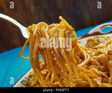 Gebackene Frischkäse Spaghetti Auflauf Stockfoto
