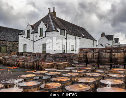 Ardbeg Distillery, Islay, Innere Hebriden, Argyll, Schottland, Großbritannien Stockfoto