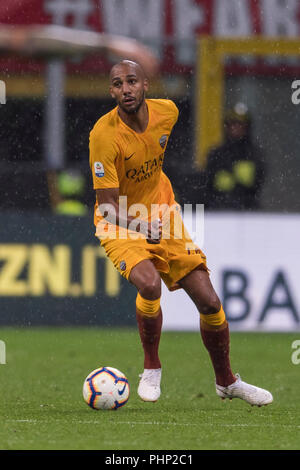 Mailand, Italien. 31 Aug, 2018. Steven Nzonzi (Roma) während Erie der Italienischen eine "Übereinstimmung zwischen Mailand 2-1 Roma auf Giuseppe Meazza Stadion am 31. August 2018 in Mailand, Italien. (Foto von Maurizio Borsari/LBA) Quelle: Lba Co.Ltd./Alamy leben Nachrichten Stockfoto