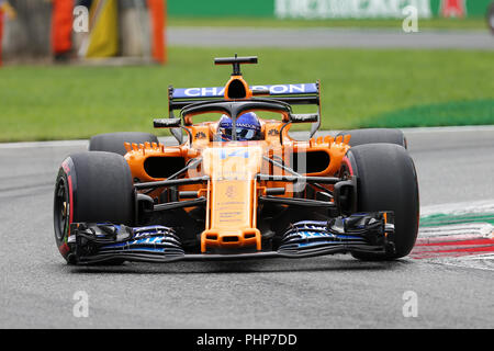 Monza, Italien. 2. September 2018. Der Spanier Fernando Alonso und McLaren F1 Team auf die Spur während der Formel Eins Grand Prix von Italien: Marco Canoniero/Alamy leben Nachrichten Stockfoto
